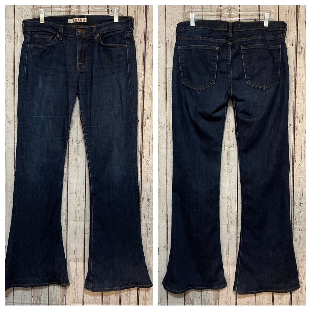 Women’s J Brand Dark Wash Flare Jeans Size 29
